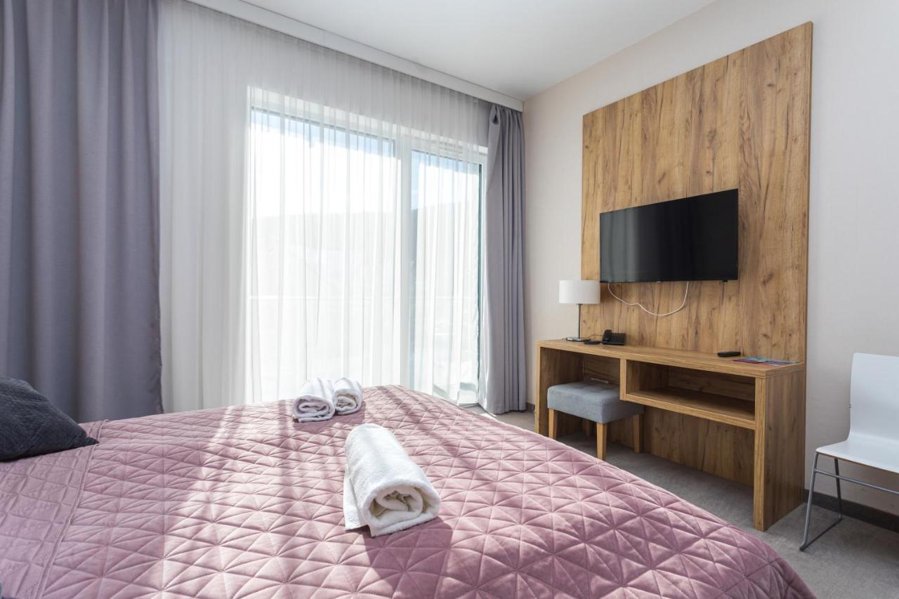 שייננה Aparthotel Apartamenty Czarna Gora 239 מראה חיצוני תמונה